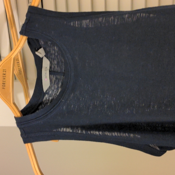 βAthleta Breezy Navy Tank - Picture 4 of 9